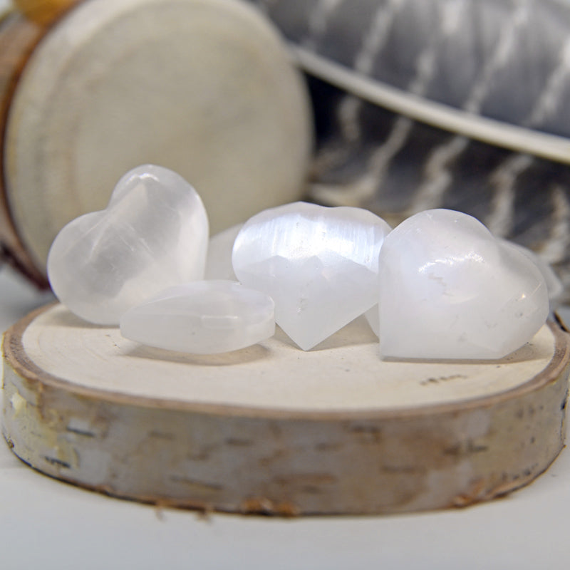 Sélénite cœur polie